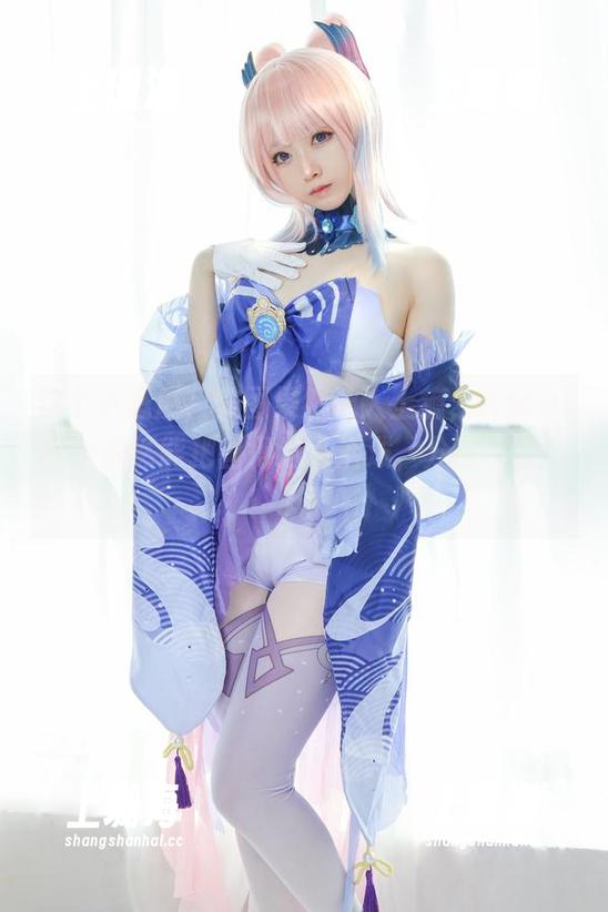 这个小恶魔，美图果然让人上瘾，Asagiriai居然能把画得这么活泼，分享一波开心！