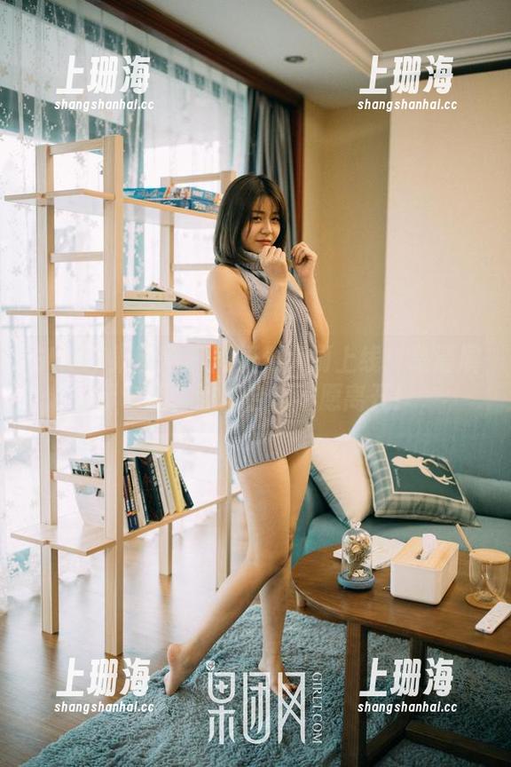 GIRLT果团网-周妍希 GIRLT果团网 - 周妍希大厨上线:高清展示套图,连厨台都不愿离开!
