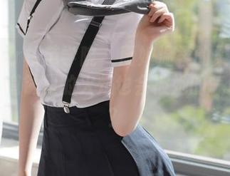MFStar模范学院 – 厨娘温柔的柔图集更新，难道锅里的火焰也会被她的气场点燃？