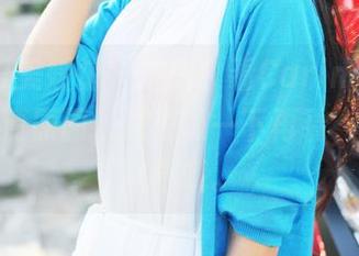 MyGirl美媛馆 – 冲鸭！看Carina绮里嘉红裙高清原图，深呼吸一下再看，不然会窒息哦。