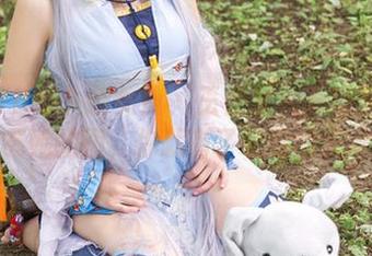 TouTiao头条女神 – 王佳凝女王系列：只要有她的图，你就有了装逼的资本！