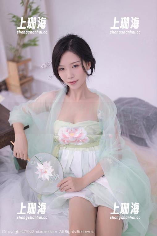 Xiuren秀人网 - Luffy菲菲的肉丝作品，带你去寻找那份“薄薄的乐趣”！