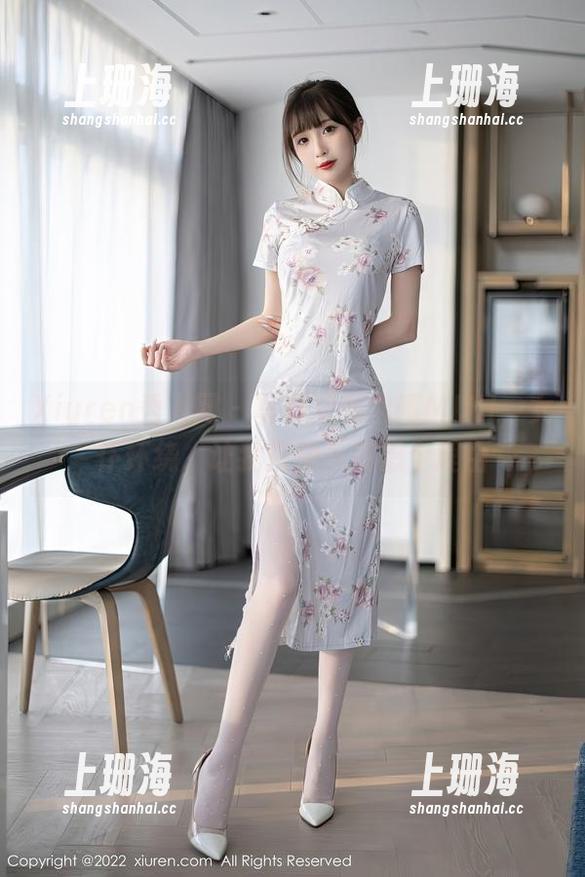 Xiuren秀人网-肉晴MINI Xiuren秀人网 - 写真里的肉晴MINI,女仆环绕,让我挠挠头皮想个理由