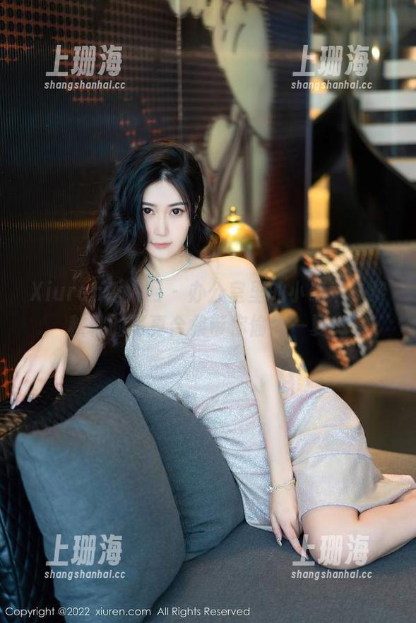 Xiuren秀人网-黎秋秋 Xiuren秀人网 - 办公室里的小确幸,黎秋秋的写真合集带你偷懒一夏!