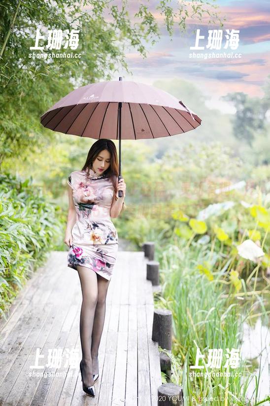 YouMi尤蜜荟 - 脚步轻盈，灵动有趣，lingyu69的美脚图集来了！