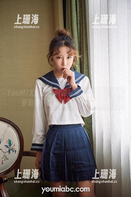 YouMi尤蜜荟 - 制服照的深海探险：合法萝莉的网盘装满了奇奇怪怪的事