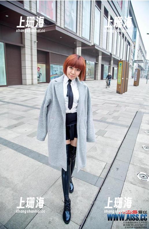 aiss - 索菲的毛衣在线，你能否想象…它跟T恤争风吃醋的样子？