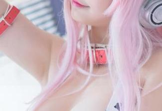 nagesa魔物喵的全新美图，让我对“女孩”这个词多了几分小期待～