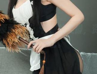 丽柜 – 原图再现：甜甜的美脚，资源暴露的秘密。