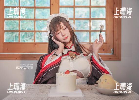 零距离接触，咔喵私拍展现御姐的不羁一面！