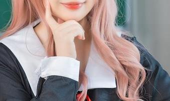女神的身影：喵喵的喵吖作品集，下载任君挑选