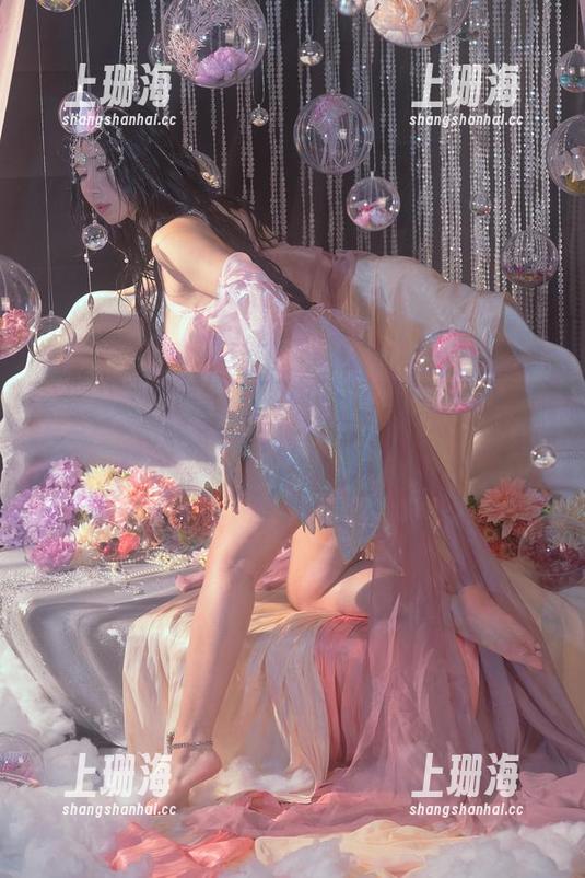 奶桃桃，大漠里的古风精灵：精选写真集，拍个痛快！