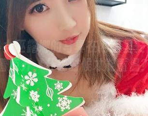护士小女巫露娜的写真在网盘里安静地等着点开，什么时候才能重温？