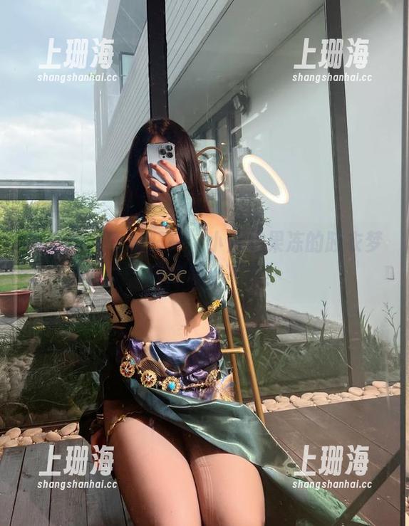 小玉吃果冻 微密圈 - 王者归来,小玉吃果冻的胶衣梦,图库急促下载!