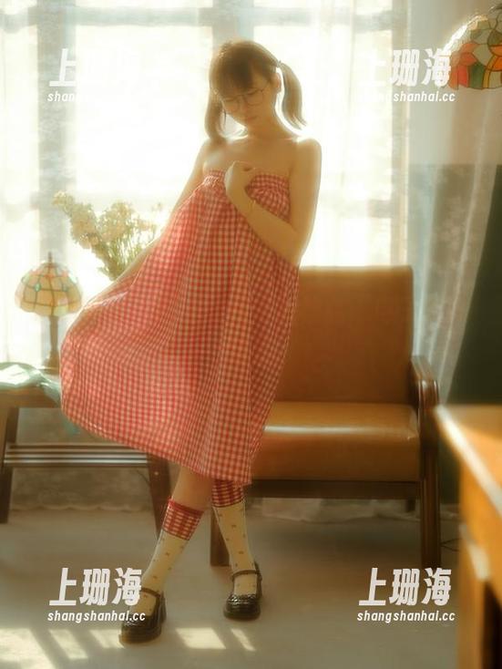 幼水铃衣：这资源我干脆改名“电子女友”算了。