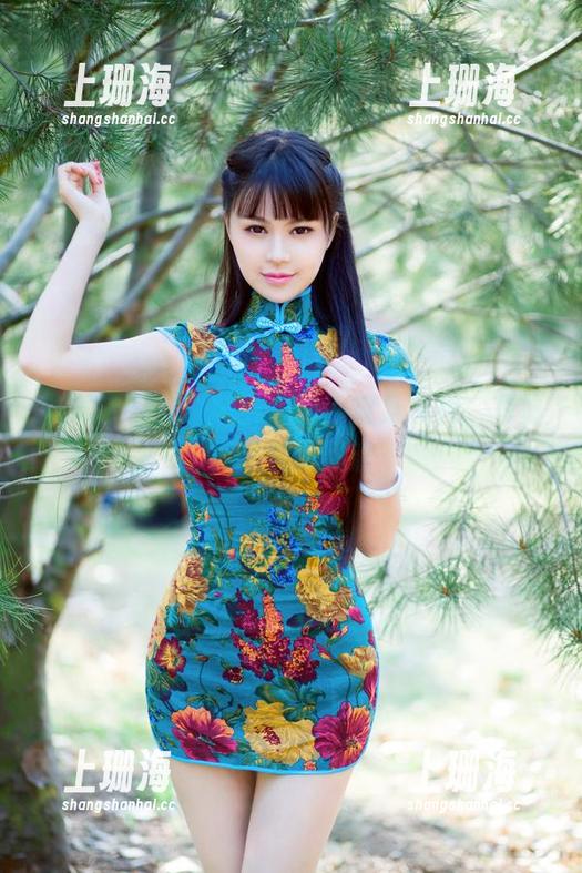 推女郎-赵惟依 推女郎 - 见证赵惟依如何变身女神,写真界的魅力风波