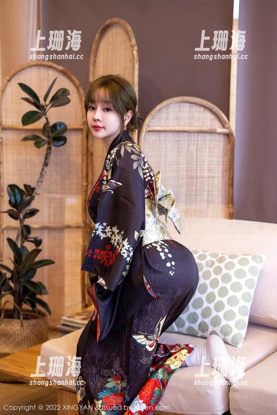 星颜社 - 就只能在壁纸上看，袁圆的泳池写真让我无奈重启人生