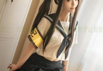 找资源的路上，发现桃良阿宅的写真集，桃色梦让观看变得欲罢不能。