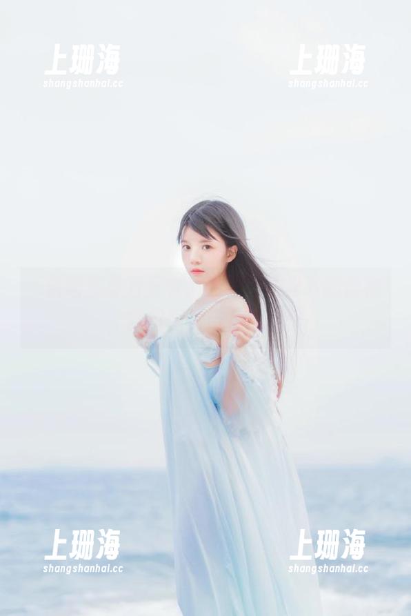 桜桃喵变身万圣节女巫，无圣光下的惊艳，梦幻图片带你入戏！