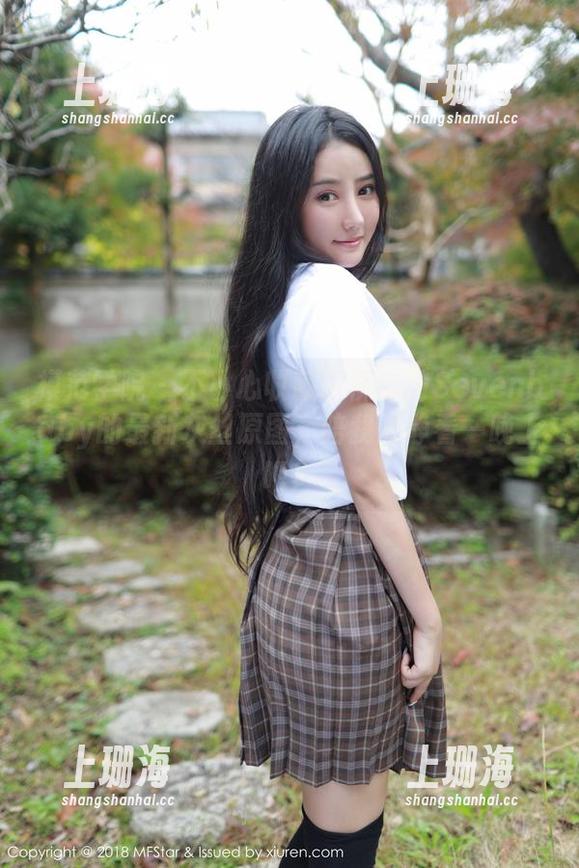 模范学院 - 不小心收藏了柳侑绮Sevenbaby的最新灰丝原图，陪我静静看一晚上吧！