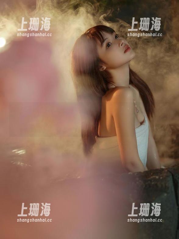 河豚抚子Cos一波，心中那位小女孩的画面太美