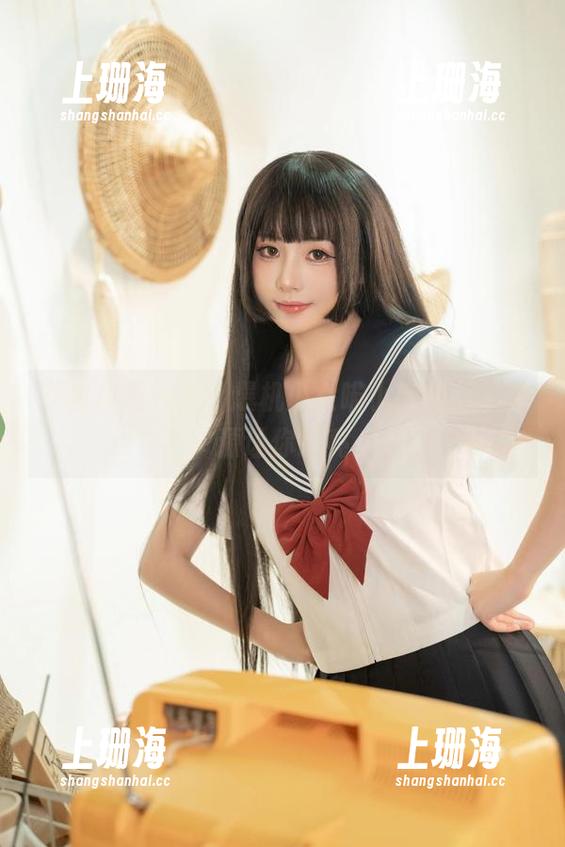 不仅仅是礼服，爆机少女喵小吉的cos资源让你眼亮