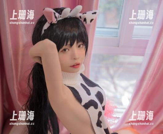 美图发源地？终于找到“疾走可可”的红裙资源了，真心想低调但是……