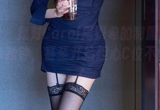 秀人网 – 我对Carol周妍希的制服原图分享情有独钟，甚至开始担心C位不够给我了