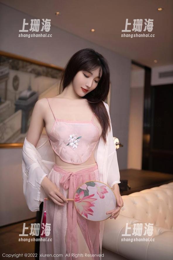 秀人网-南乔 秀人网 - 南乔校服写真集:我是不是也该再穿一次校服重温青春?