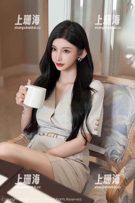 秀人网-轩轩王子 秀人网 - 下载这份清纯,轩轩王子的作品集,我可能有点分心...