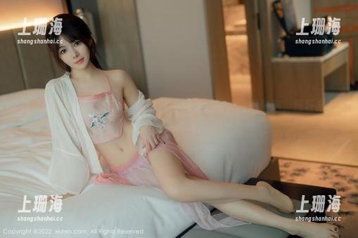 秀人网 - 豹纹，被陆萱雅驾驭得恰到好处，美图精选，既狂放又不失优雅。