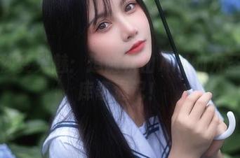 资源秒变鬼魅：追随秋山AkI的万圣节图库奇遇记！