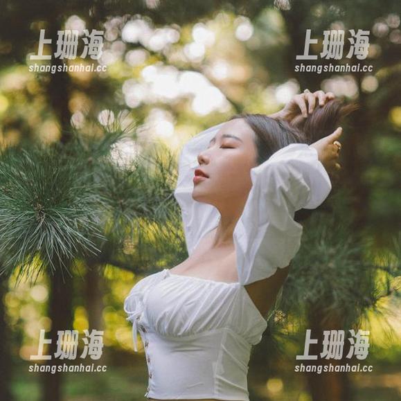穆零Mu0，那白皙的裸足在写真中的存在合集