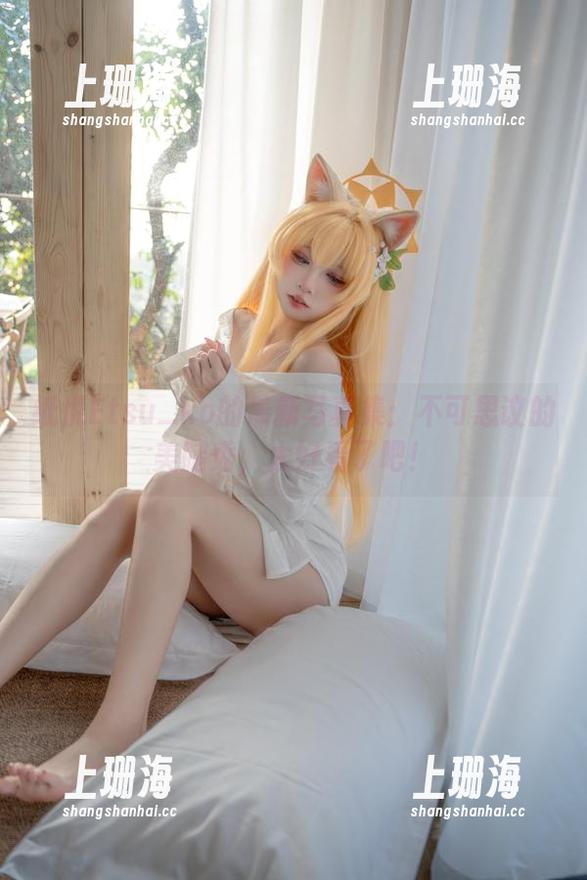 纸悦Etsu_ko的最新写真集：不可思议的美腿秀，太好看了吧！