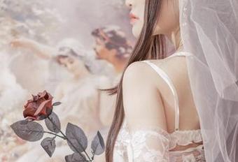 无圣光的诱惑，脱尾巴Mizuki和她的内衣套图，真奇怪又迷人