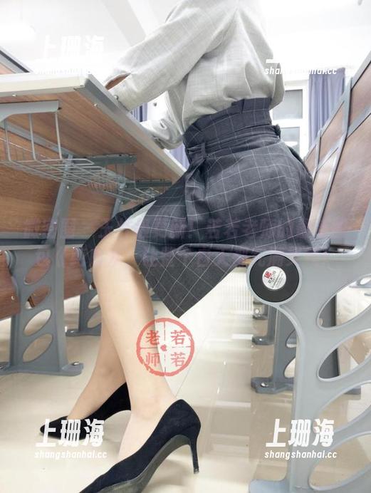 若若老师 微密圈 - 王炸级更新!若若老师的最新图包《纯白》,让整个白天都充满灵气!