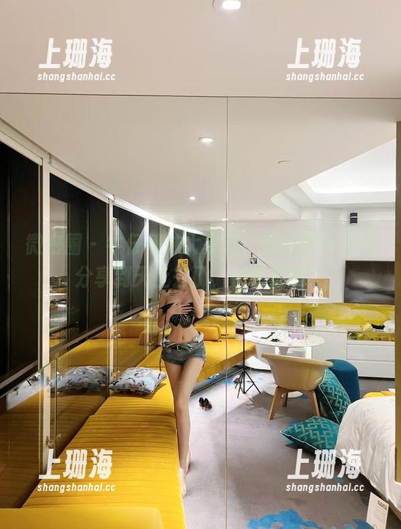 葛征 微密圈 - 牛仔辣妹大暴走,葛征的作品集分享到天上去了,别错过哦!