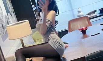 微密圈 – 葛征的最新图册：长腿豹纹，难道这是在跟动物园约会吗？