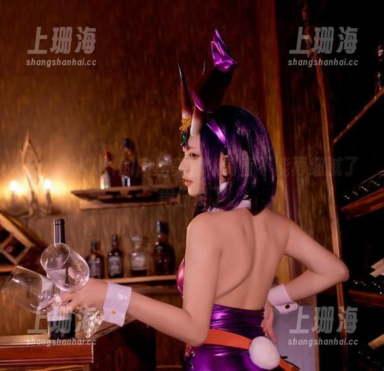 蓝小沂KiKi的肉丝美图，简直不能再细腻了，得抓紧了。