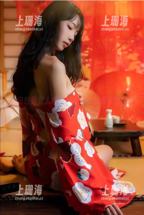 西瓜少女 这图包是双人模式,西瓜少女教你如何分享快乐。