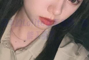 看过闪月半的Lolita草莓美图，我觉得我能入画了。