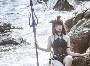 阿薰kaOri的私房作品中，女教师气质隐藏了太多的故事。