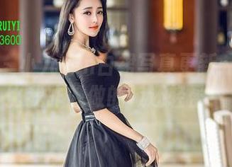 青豆客 – 小九Vin白裙写真更新：这裙子比我昨晚做的饭还轻盈！