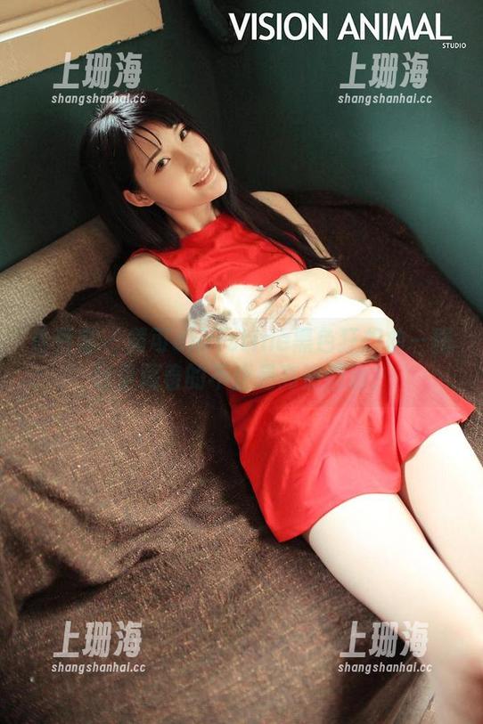 青豆客 - 黄可christine黑色狂想曲—图包里藏着的不止是高清画面！