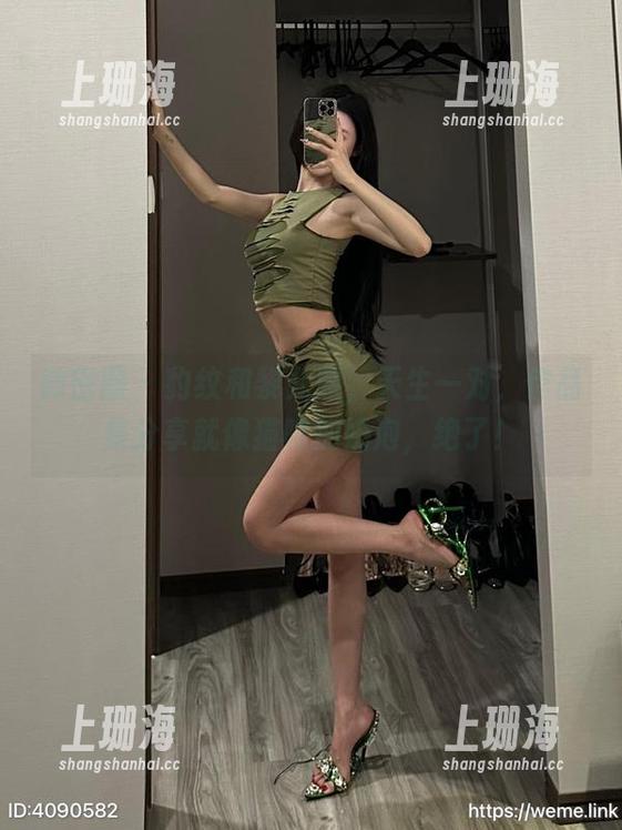 微密圈 - 豹纹和黎允熙，天生一对，作品集分享就像猫咪加奶泡，绝了！