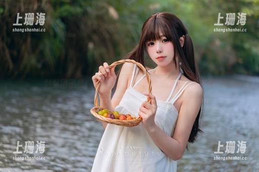 黏黏团子兔：一秒变女王，精选作品集等你来看